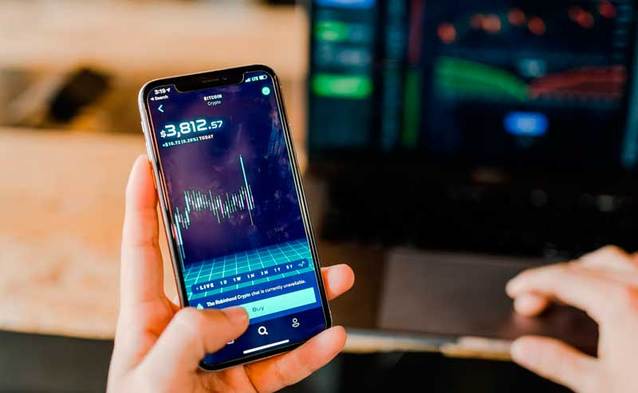 S&P obniżył perspektywę ratingu Cyfrowego Polsatu do "negatywnej", utrzymał rating "BB+"