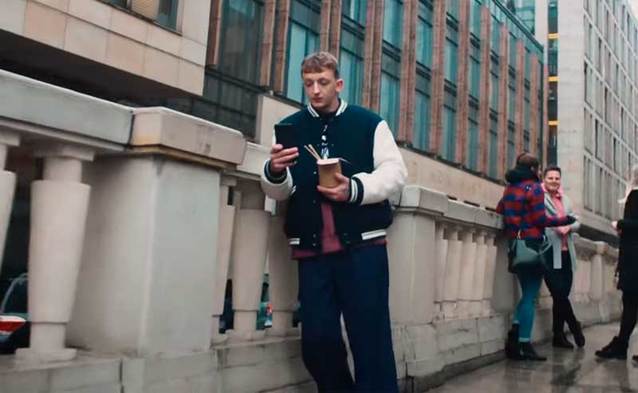 Kiedy inni liczą GB zużytego transferu… Hodak i Kukon rapują bez limitów w T-Mobile na kartę – rusza nowa kampania T-Mobile