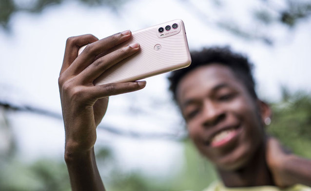 Ceny Motoroli moto E40 w Orange