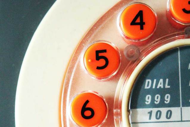 Nowa usługa „Utrzymanie numeru w sieci” – zmiana cenników Orange na kartę