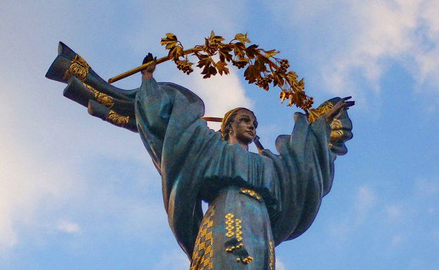 Orange rozdał już 10 tys. darmowych starterów