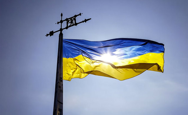 Bezpłatne vouchery z pakietem 100 GB od T-Mobile i Heyah dla osób z Ukrainy