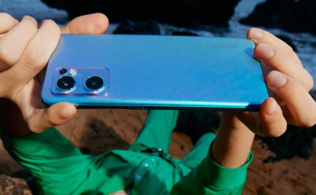 Oppo Reno7 5G w Play (ceny)