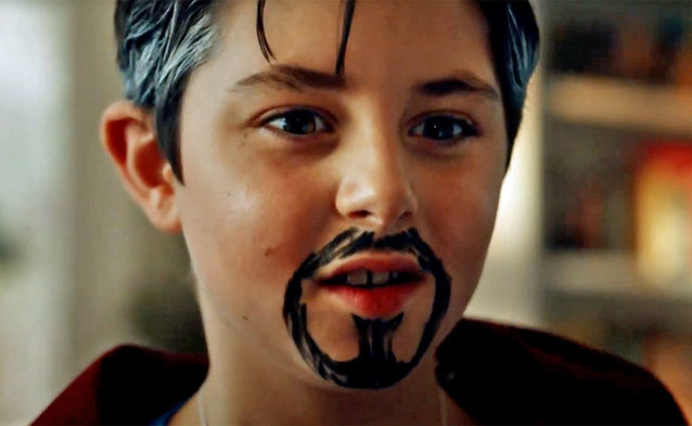 MIX BOX od T-Mobile inspirowany filmem Marvel Studios „Doktor Strange w multiwersum obłędu”