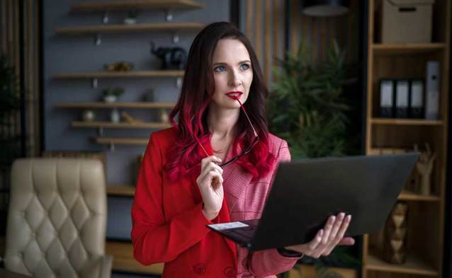 Średnia prędkość Internetu domowego w Polsce przekroczyła 100 Mb/s