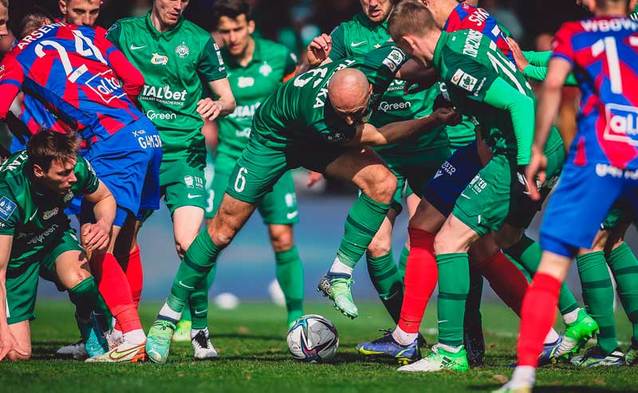 Canal+ szykuje się do walki o Ekstraklasę