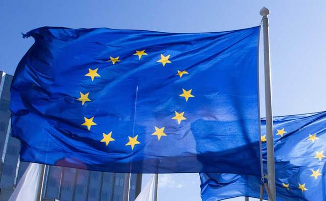 Polska w europejskim ogonie udostępniania spektrum na 5G, ale nie jesteśmy sami