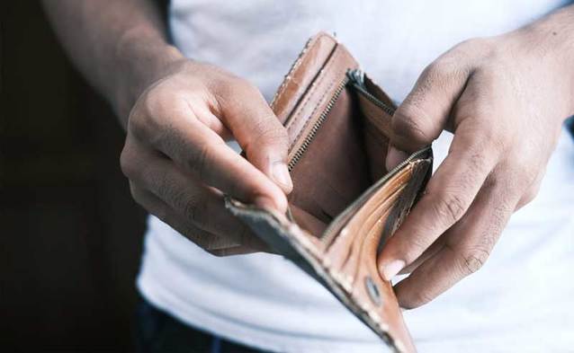 Operatorom zalegamy TYLKO 1,28 mld zł - rekordzista do spłacenia ma 361 tys. zł