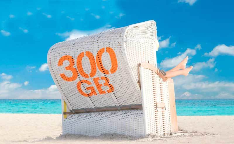 Na wakacje od Orange 300 GB extra oraz smartfon w supercenie
