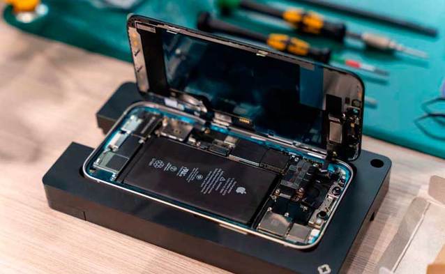 Tak wygląda wymiana wyświetlacza w iPhone – będzie ją można zrobić samemu