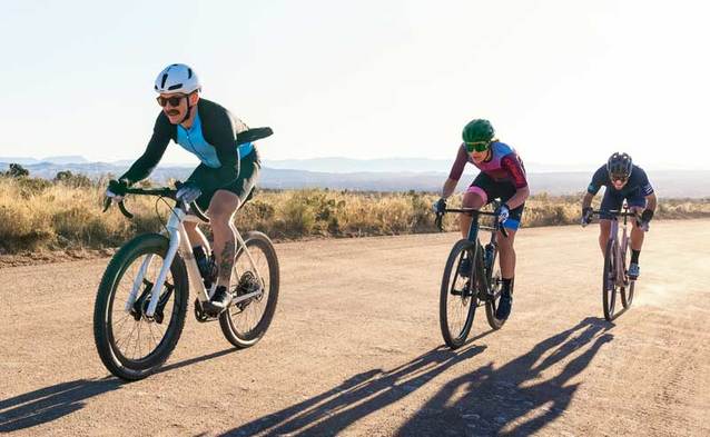 Nowy model flagowego komputera rowerowego od Garmina z ładowaniem solarnym