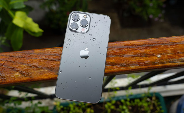 Apple Takes 62% of Premium Market in Q1 2022