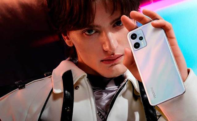 Ogromne spadki dostaw smartfonów w naszym regionie