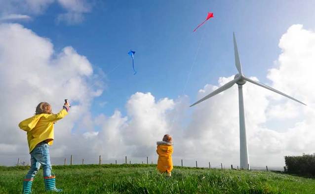 Orange Polska intensyfikuje oszczędzanie energii – i zaprasza klientów do włączenia się w działanie