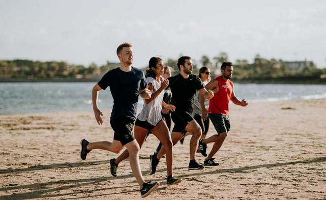 Amazfit wspiera adidas Running, a zegarki Huawei Stravę