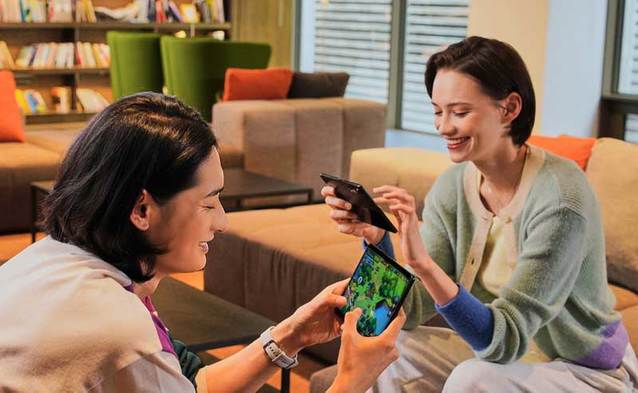 Canalys: Global smartphone market fell 9% as consumers trim spending