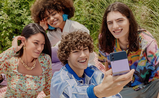 Najlepsze w śród najmniejszych smartfonów 2022