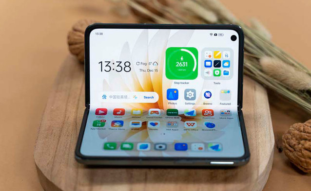 OPPO Find N2 – tak powinien wyglądać składany smartfon i żałuję, że nie da się go kupić