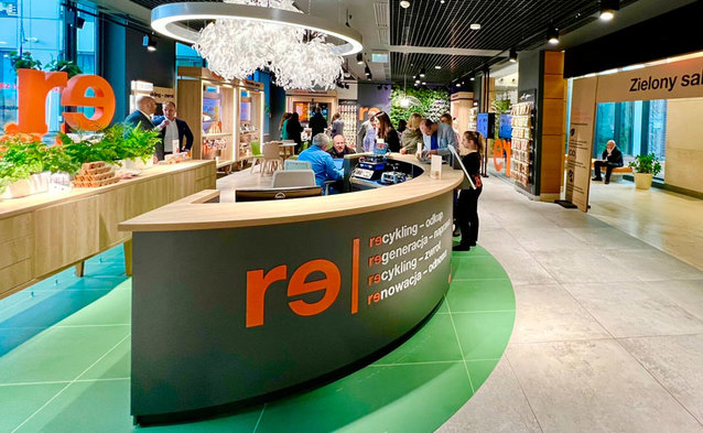 Zielony salon Orange w Warszawie