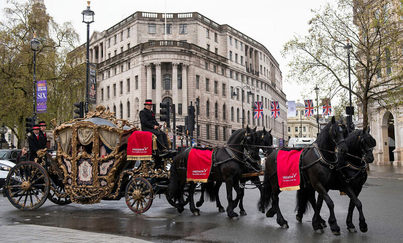 Królewskie karoce jako taksówki FREENOW w Londynie