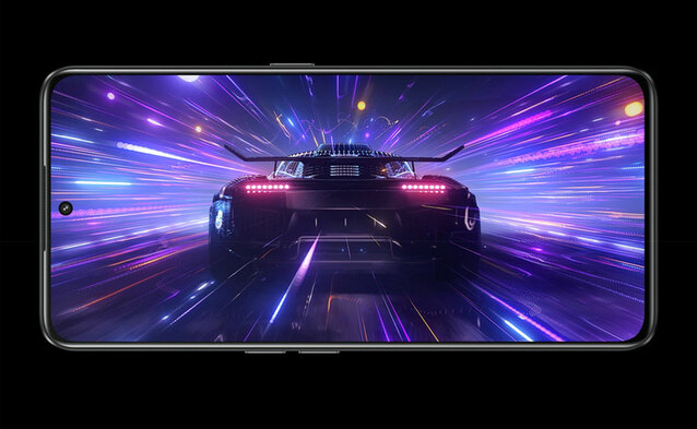 Smartfon z szybkim ładowaniem 150W tańszy o 800 zł