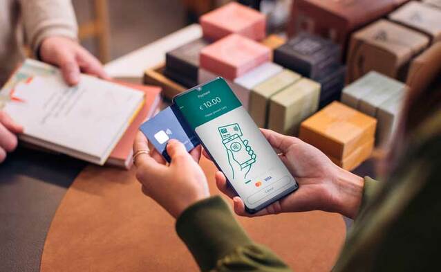 Terminal płatniczy w smartfonie