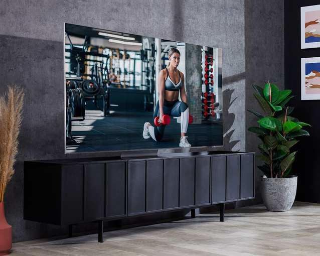 Polacy mają włączone swoje telewizory Samsung 6 godzin dziennie przez 24 dni w miesiącu