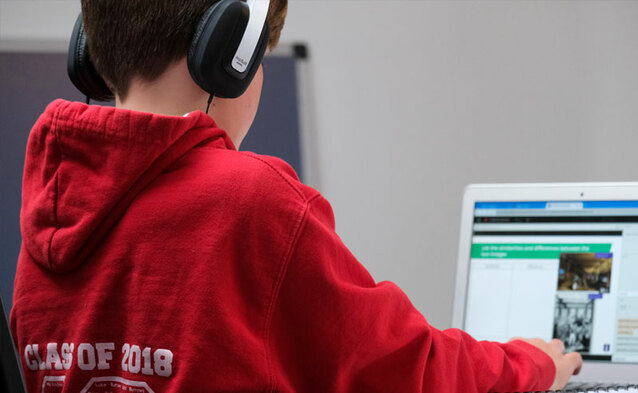 Rozstrzygnięto wszystkie przetargi na laptopy dla czwartoklasistów