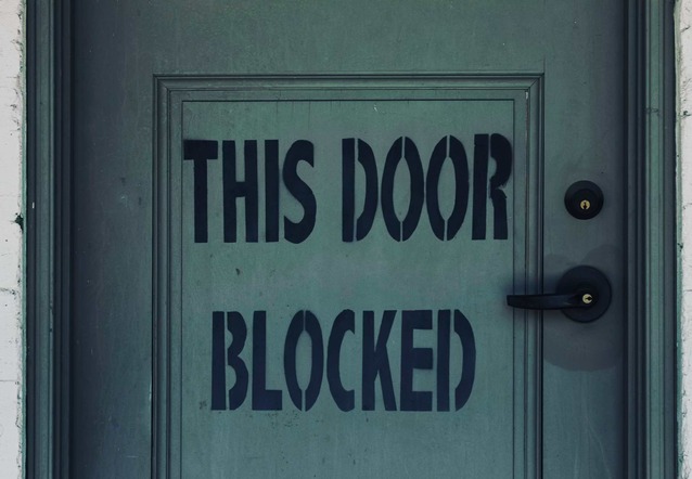 2 miesiące wakacji - Orange w tym czasie zablokował 24 tysiące domen