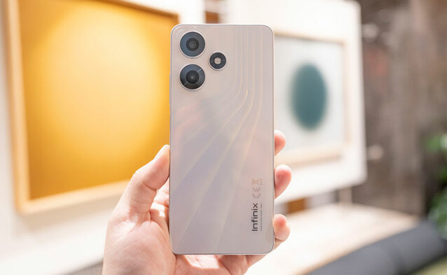 Infinix HOT 30 – całkiem udany smartfon za mniej niż 800 zł