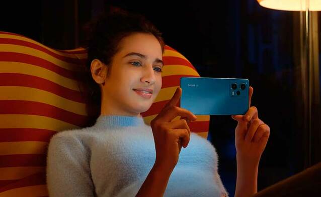 Tańsze smartfony w Play na Święta