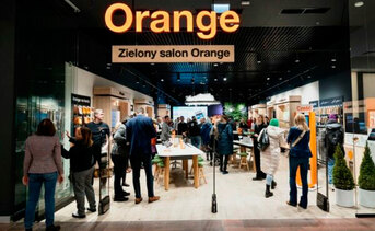 Orange ma już trzy zielone salony - wszystkie są w Warszawie