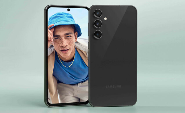 Samsung Galaxy S23 FE w Plusie