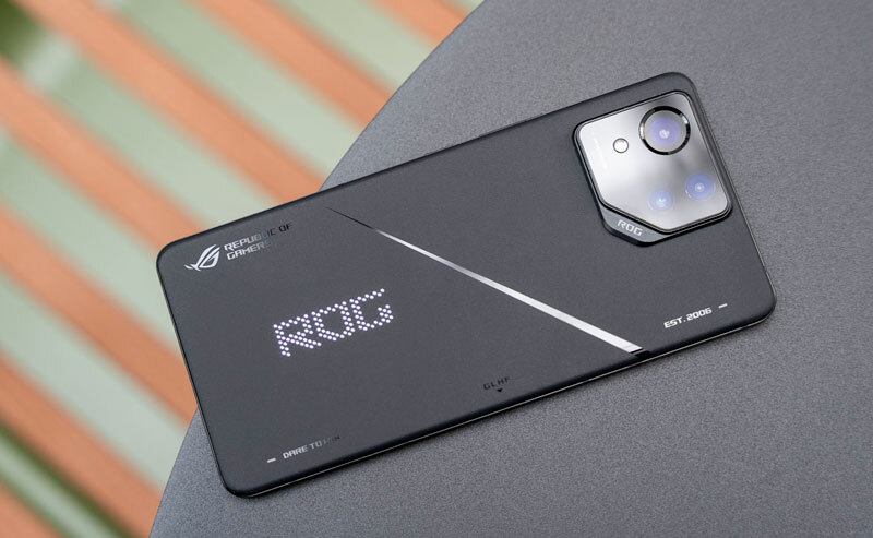Test Asus ROG Phone 8 Pro Edition - jest dużo szybszy od Galaxy S24 Ultra