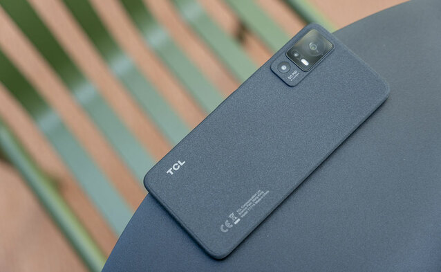Test TCL 40 NXTPAPER 5G – to smartfon z ekranem udającym papier