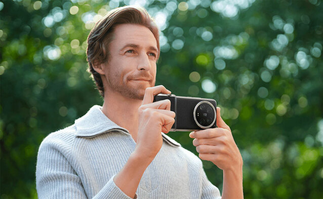 Xiaomi 14 Ultra z dwoma prezentami