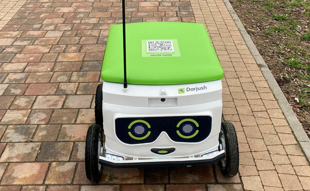 Żabka Jush ma robota do dostarczania zakupów