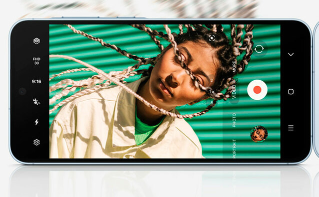 Samsung Galaxy A55 5G w Plusie