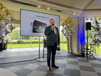 Polski Samsung chwali się pozycją lidera i sztuczną inteligencją