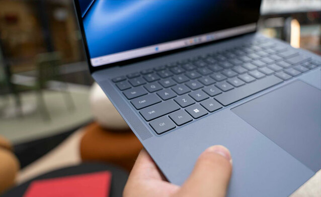 Przez miesiąc używałem laptopa dla prawdziwego prezesa - oto jego TOP 9 zalet