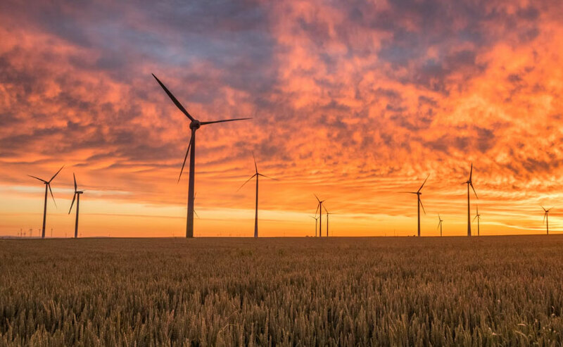 Solorz wydaje kolejne miliony euro na energię odnawialną - teraz wiatraki