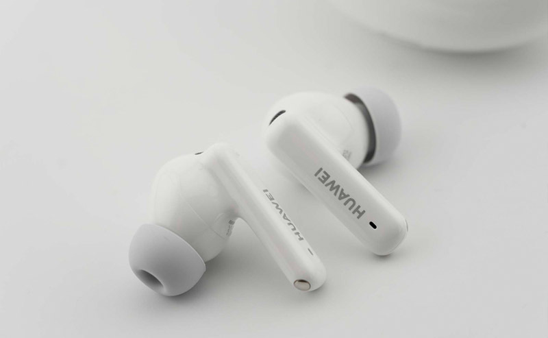 Test Huawei FreeBuds 6i – tanie słuchawki ze świetnym ANC