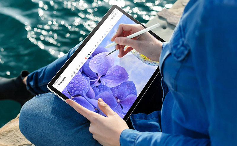 Samsung Galaxy Tab S9 FE tańszy o 800 zł