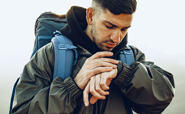 HAMMER Watch 2: wytrzymały zegarek z AMOLED i funkcją SOS za 549 zł