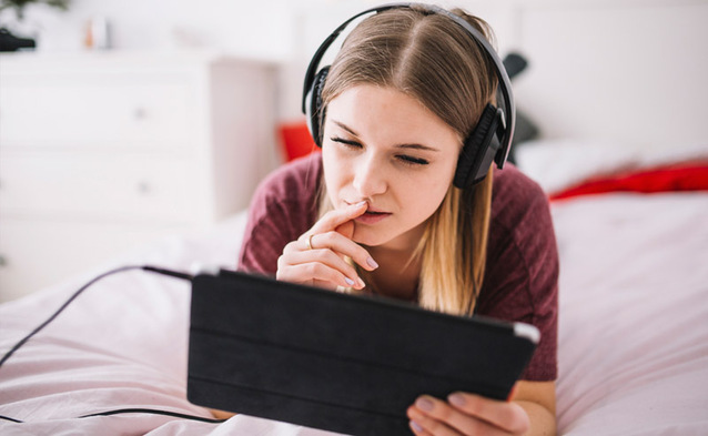 Świetne wyniki oglądalności YouTube - wyprzedza wszystkich konkurencyjnych streamerów