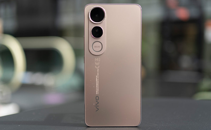 Vivo V50 Lite 5G - test średniaka z bardzo pojemną baterią