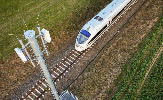 Gigabitowy internet w pociągu - na razie na testowym odcinku 12 kilometrów