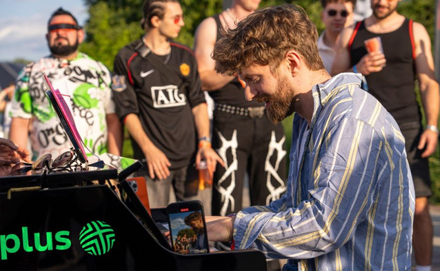 Plus uruchamia profil na TikToku