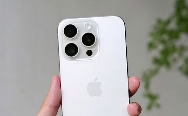 iPhone 15 Pro za 3949 zł