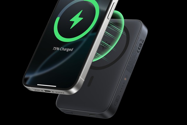 Baseus sprzedał w Polsce w zeszłym roku 3,64 mln powerbanków - teraz wprowadzi nowy standard Qi2.2 25W